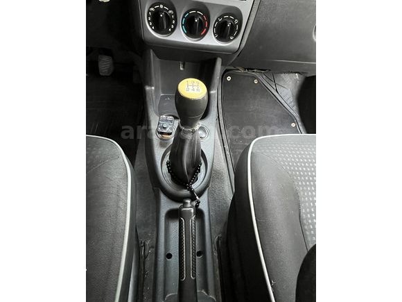 Partner 2.0 HDI 2006 Model Klimalı, Çift Sürgülü, Bakımlı