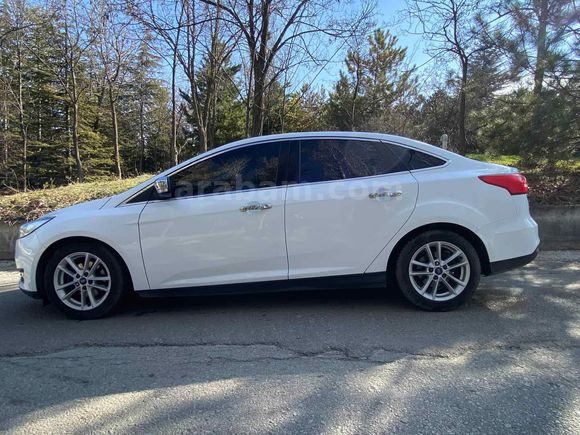 Sahibinden Ford Focus 1.5 TDCi Trend X 2015 Model  160.000 km Beyaz