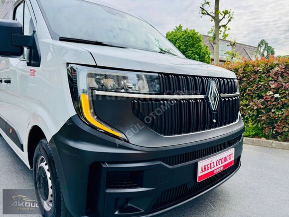 YENİ Kasa Renault Master 2.0 BluedCi L3H2 (13 m3) FUL+FUL