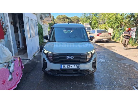 Sahibinden Ford Tourneo Courier 1.5 EcoBlue Titanium 2024 Model  28.600 km Gri