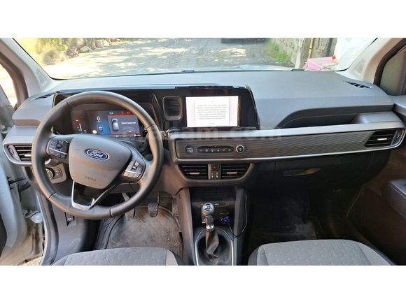 Sahibinden Ford Tourneo Courier 1.5 EcoBlue Titanium 2024 Model  28.600 km Gri