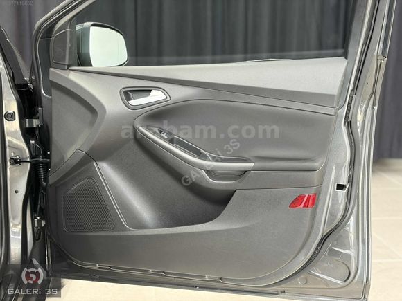 GALERİ 3S'DEN 2015 FORD FOCUS 1.5 TDCI STYLE 80'BİNDE POWERSHİFT