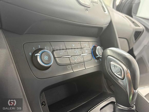 GALERİ 3S'DEN 2015 FORD FOCUS 1.5 TDCI STYLE 80'BİNDE POWERSHİFT