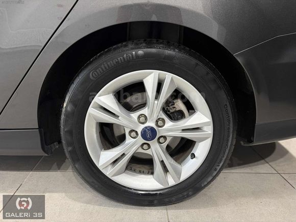 GALERİ 3S'DEN 2015 FORD FOCUS 1.5 TDCI STYLE 80'BİNDE POWERSHİFT