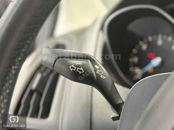 GALERİ 3S'DEN 2015 FORD FOCUS 1.5 TDCI STYLE 80'BİNDE POWERSHİFT