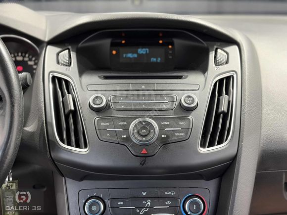 GALERİ 3S'DEN 2015 FORD FOCUS 1.5 TDCI STYLE 80'BİNDE POWERSHİFT