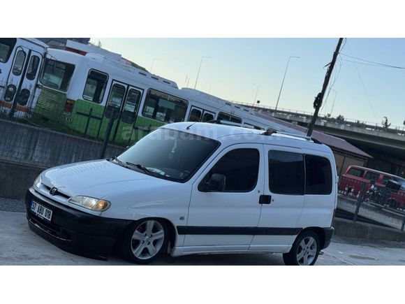 Sahibinden Peugeot Partner 1.9 D 2003 Model 