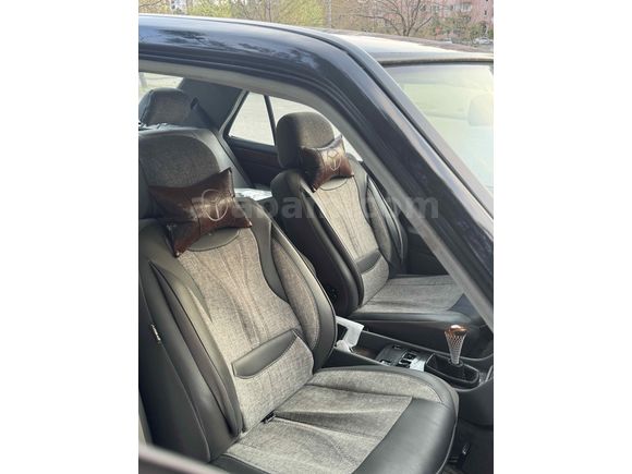 Sahibinden Mercedes - Benz E 200 1988 Model  595.000 km Siyah