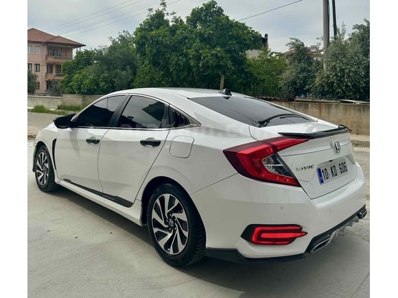 Sahibinden Honda Civic 1.6i VTEC Eco Elegance 2018 Model 