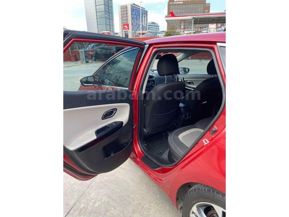 Sahibinden Kia Ceed 1.6 CRDi Premium 2016 Model İstanbul 115.000 km Kırmızı