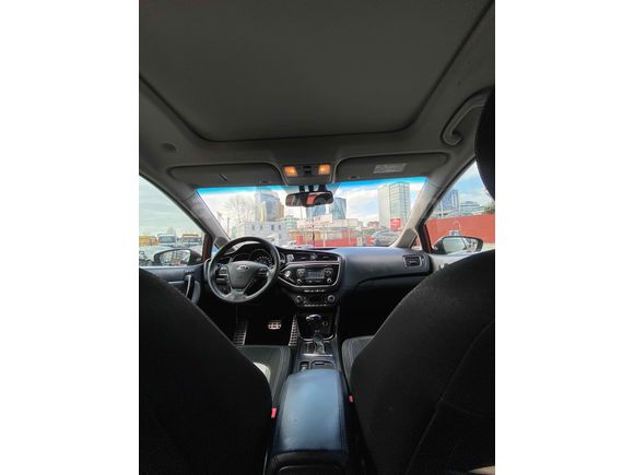 Sahibinden Kia Ceed 1.6 CRDi Premium 2016 Model İstanbul 115.000 km Kırmızı