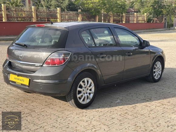 KAYAR AUTO`dan 2011 MODEL HATASIZ BOYASI OPEL ASTRA