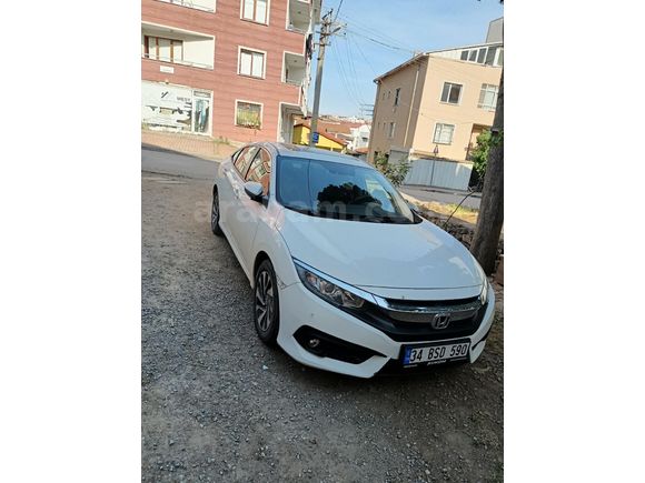 Sahibinden Honda Civic 1.6i DTEC Elegance 2018 Model  145.000 km Beyaz