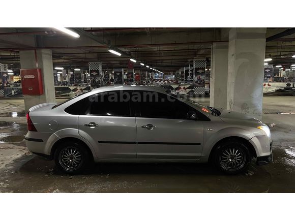 Sahibinden Ford Focus 1.6 TDCi Titanium 2006 Model 