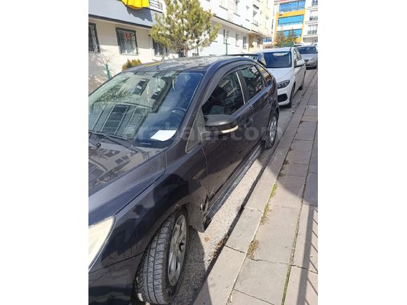 Sahibinden Ford Focus 1.6 TDCi Collection 2011 Model