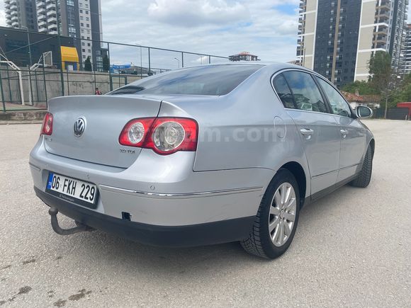 SAHİBİNDEN SATILIK TEMİZ PASSAT B6 TRENDLİNE
