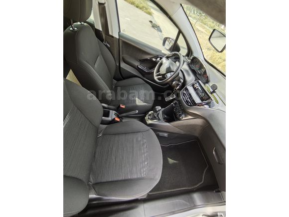 Sahibinden Peugeot 208 1.2 VTi Access 2012 Model