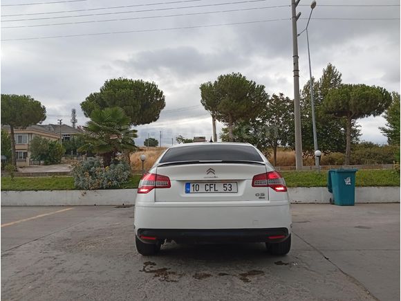 Sahibinden Citroen C5 1.6 e-HDi Executive 2013 Model  175.000 km Beyaz