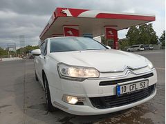 Sahibinden Citroen C5 1.6 e-HDi Executive 2013 Model  175.000 km Beyaz