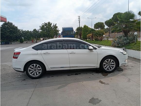 Sahibinden Citroen C5 1.6 e-HDi Executive 2013 Model  175.000 km Beyaz