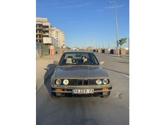 Sahibinden BMW 3 Serisi 316ia otomatik vites Standart 1989 Model  294.000 km Bej