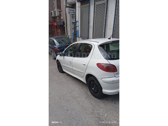 Sahibinden Peugeot 206 1.4 HDi Feline 2006 Model
