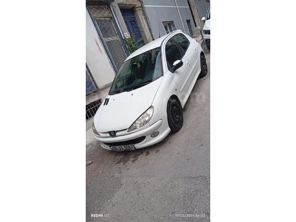 Sahibinden Peugeot 206 1.4 HDi Feline 2006 Model