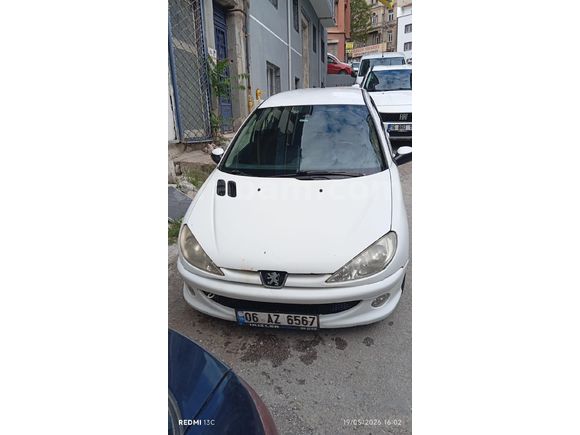 Sahibinden Peugeot 206 1.4 HDi Feline 2006 Model