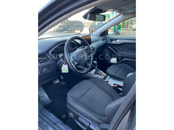 Sahibinden Ford Focus 1.5 Ti-VCT Titanium 2022 Model 