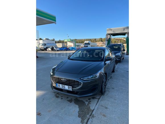 Sahibinden Ford Focus 1.5 Ti-VCT Titanium 2022 Model 