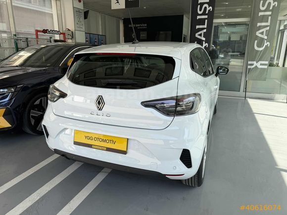 K.KARTINA 12 TAKSİT-CLİO 5 EVOLUTİON X-TRONİC 90 HP