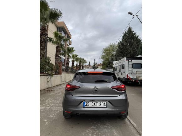 Sahibinden Renault Clio 1.0 SCe Joy 2023 Model 