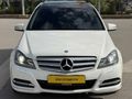 132 BİN KM// HATASIZ BOYASIZ//C180 CAM TAVAN//YETKİLİ SERVİS