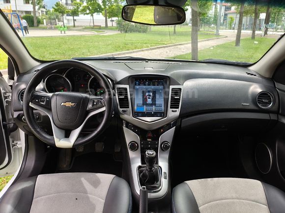 Chevrolet Cruze 1.6 LS Plus 125lik çelik sibop 2011 Model Denizli