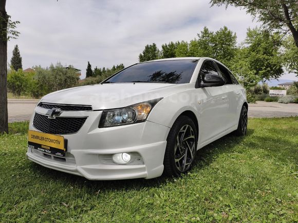 Chevrolet Cruze 1.6 LS Plus 125lik çelik sibop 2011 Model Denizli