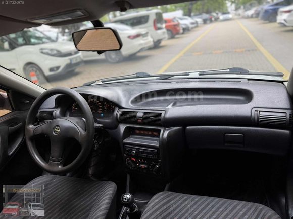 HARİKA TEMİZLİKTE DÜŞÜK KM ASTRA CLASSİC