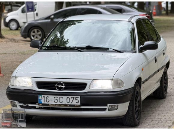 HARİKA TEMİZLİKTE DÜŞÜK KM ASTRA CLASSİC