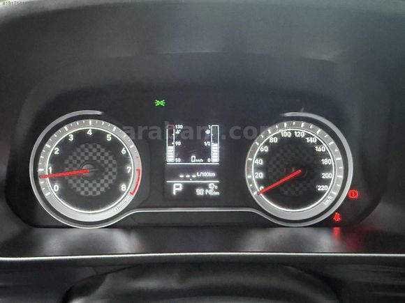 KADIOĞLUNDAN 2021 MASRAFSIZ 98 KMDE HYUNDAİ İ20 STYLE OTOMATİK