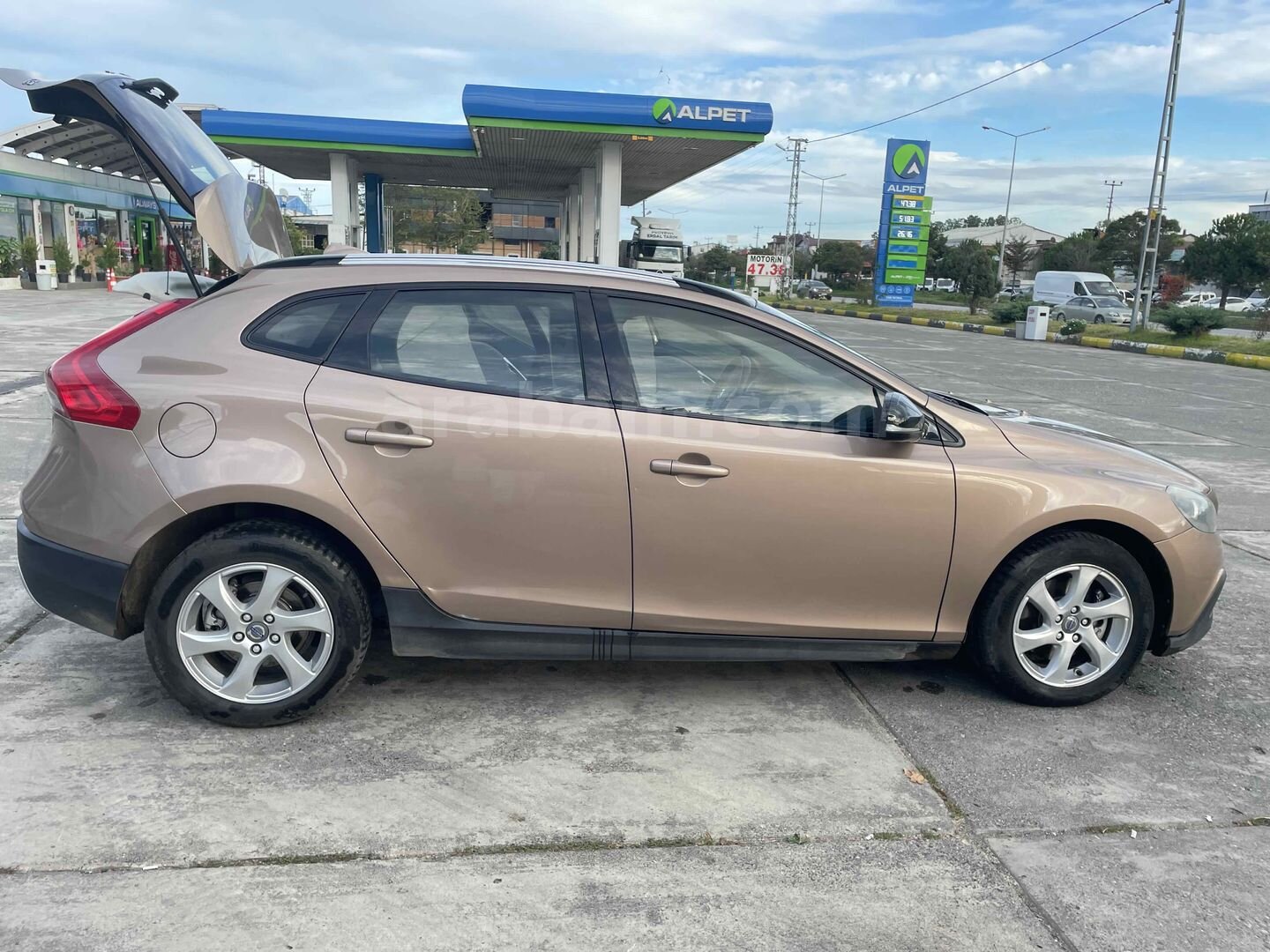 Sahibinden Volvo V40 Cross Country 1.6 D Premium 2013 Model Samsun 265.000 km Kahverengi 5