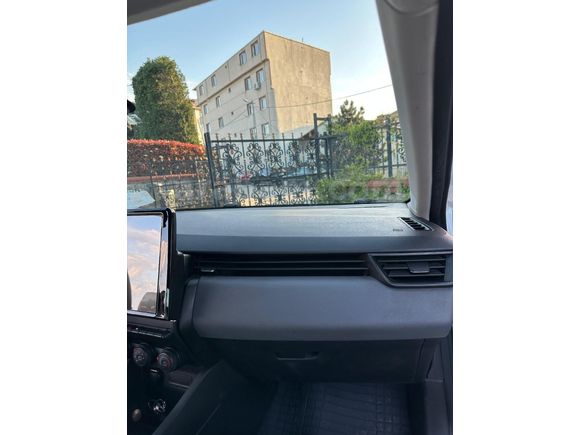 Sahibinden Renault Clio 1.0 SCe Joy 2022 Model