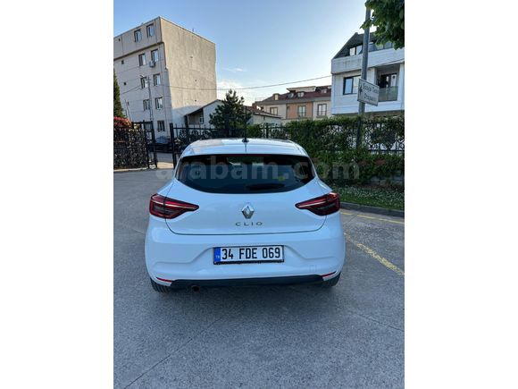 Sahibinden Renault Clio 1.0 SCe Joy 2022 Model