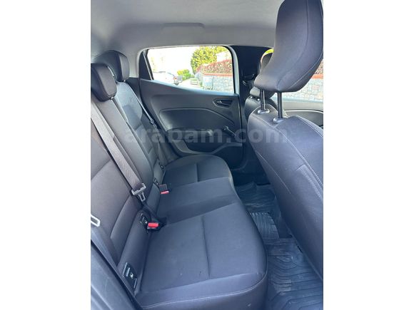 Sahibinden Renault Clio 1.0 SCe Joy 2022 Model