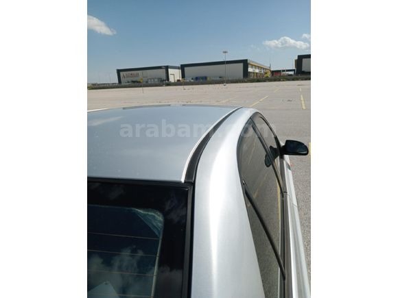 Sahibinden sıfır vizeli Hyundai Accent 1.5 CRDi Admire 2003 Model