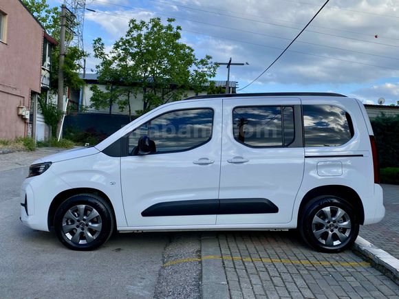 Sahibinden Opel Combo Life 1.5 D Edition 2024 Model 