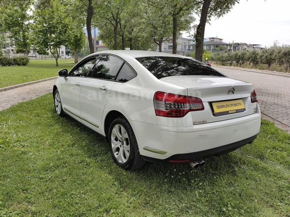 Galeriden Citroen C5 1.6 e-HDi Confort 2012 Model Denizli