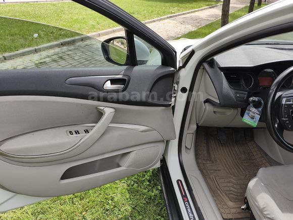 Galeriden Citroen C5 1.6 e-HDi Confort 2012 Model Denizli