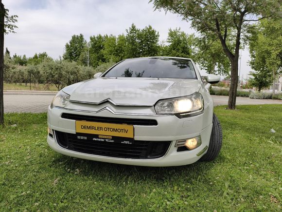 Galeriden Citroen C5 1.6 e-HDi Confort 2012 Model Denizli