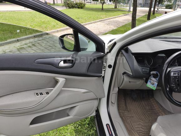 Galeriden Citroen C5 1.6 e-HDi Confort 2012 Model Denizli