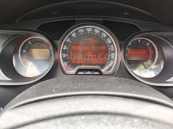 Galeriden Citroen C5 1.6 e-HDi Confort 2012 Model Denizli