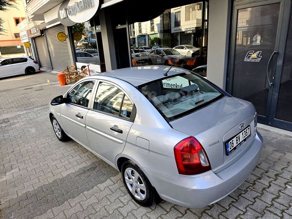 Sahibinden Hyundai Accent Era 1.4 Team 2009 Model hatasız